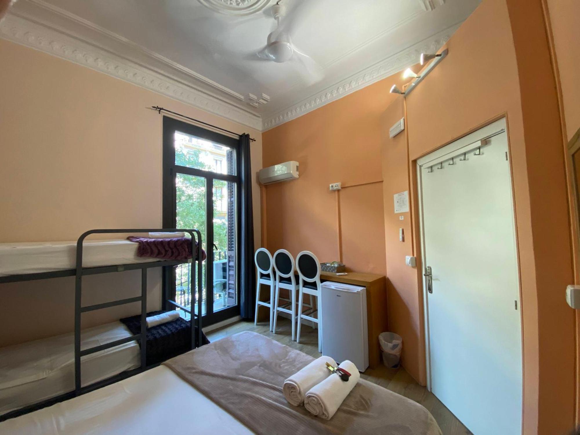 Sant Antoni Hostal, Sustainable Tourism 바르셀로나 외부 사진